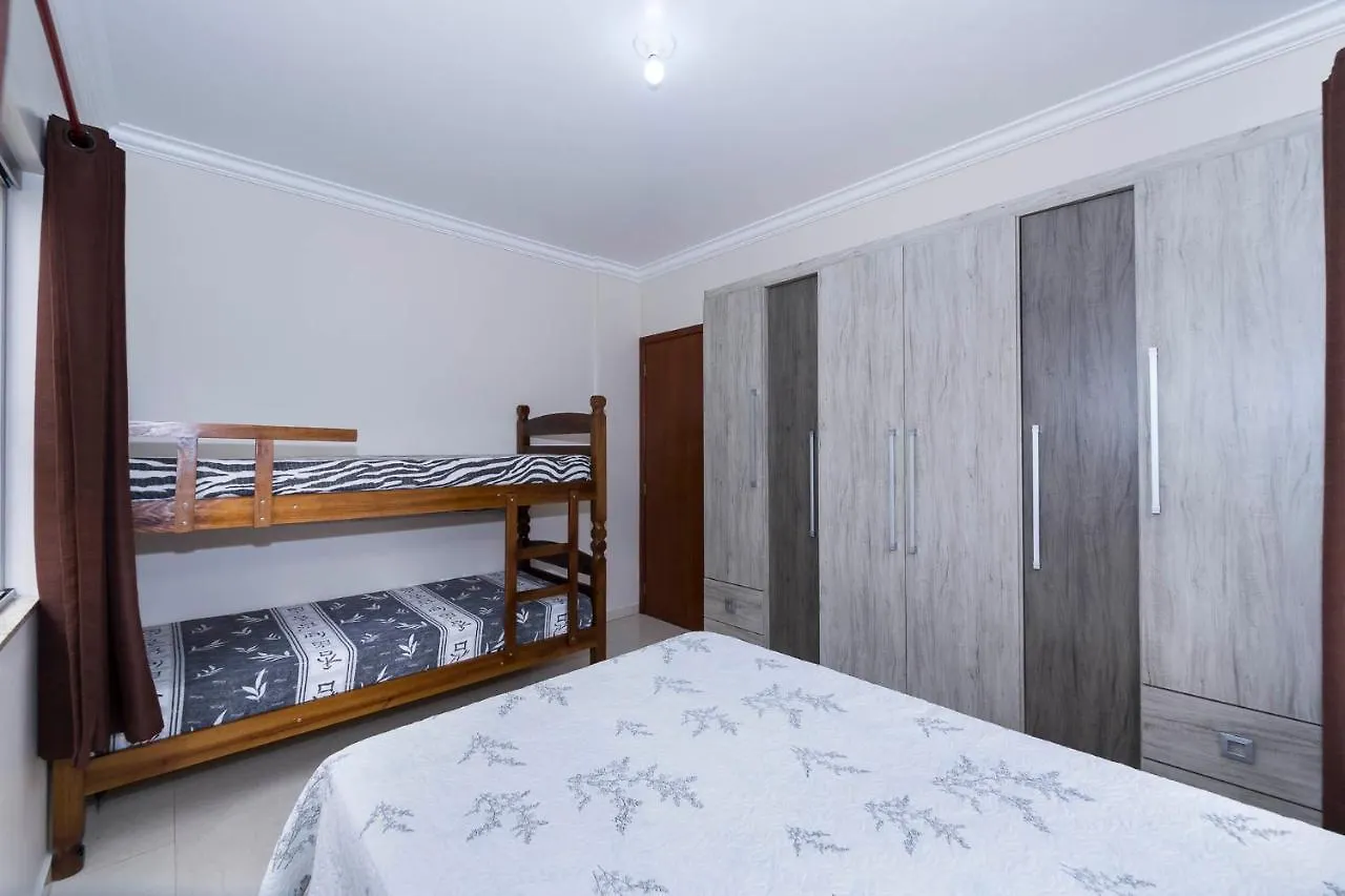 Casa A 80M Da Praia Bombinhas