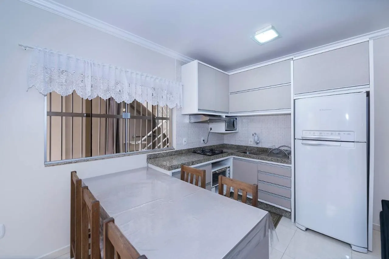 Casa A 80M Da Praia Bombinhas 0*,  Brazil